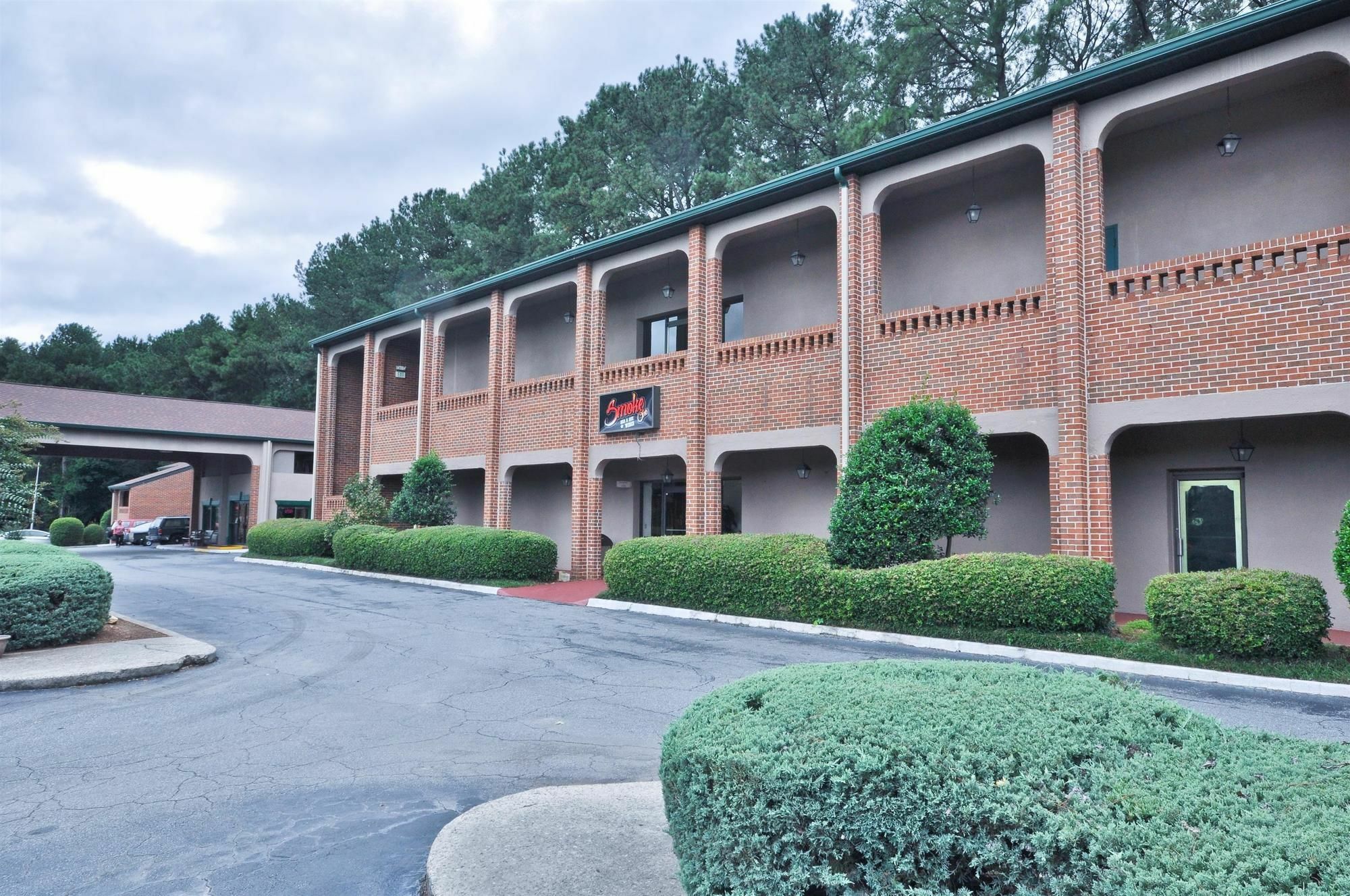 Country Hearth Inn & Suites Marietta Smyrna Exterior foto